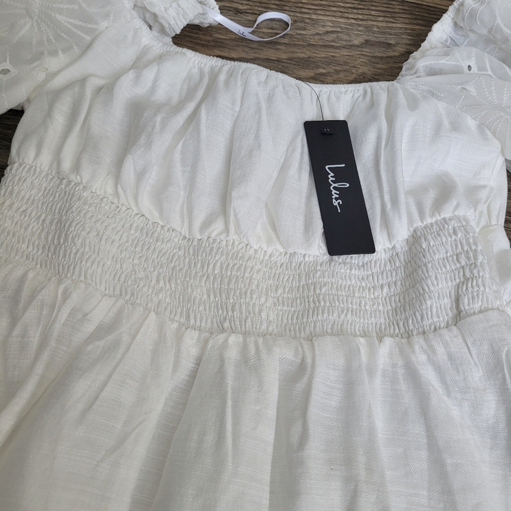 LULUS size S Elegant White Dress with Floral Sleeves. New with tag. - Picture 11 of 14